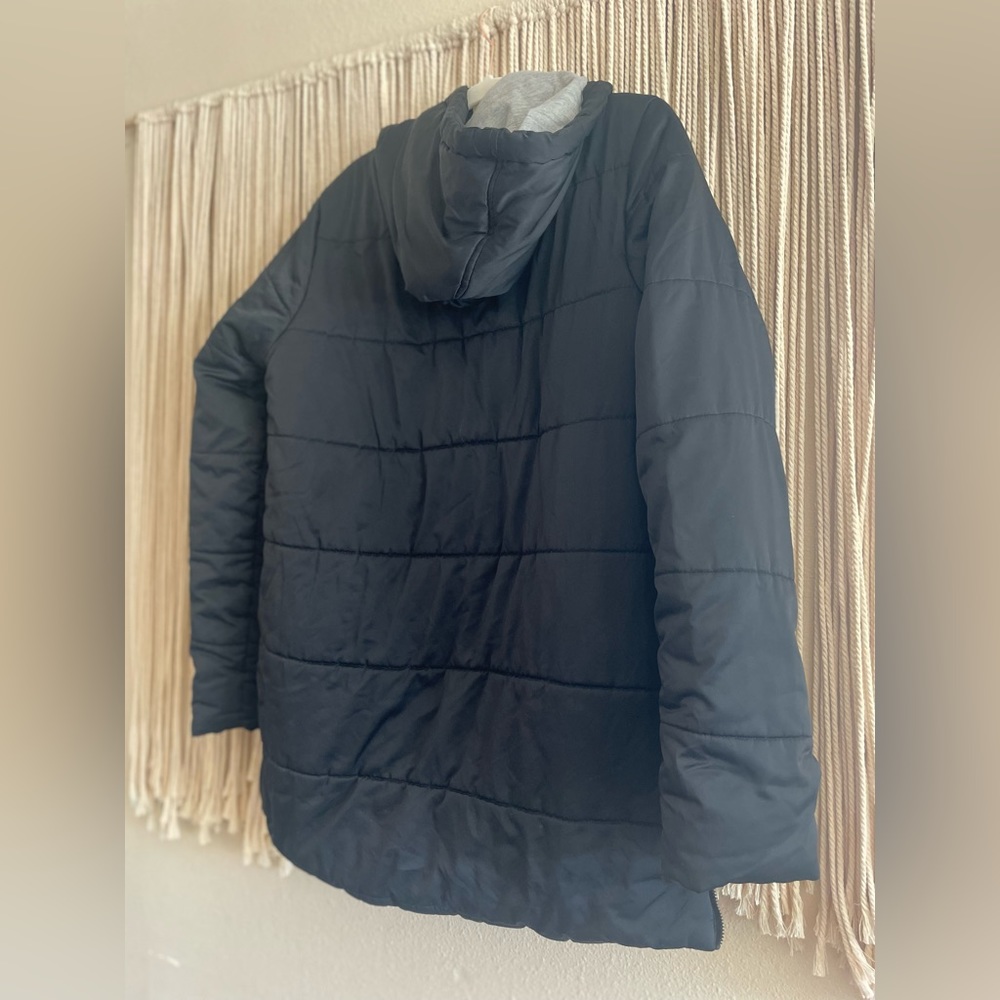 Fabletics Long Puffer - Picture 5 of 5